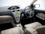 foto şəkil 4 Avtomobil Toyota Belta Sedan (XP90 [restyling] 2008 2012)