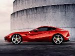 Mobil Ferrari F12berlinetta karakteristik, foto 3