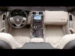 Ауто Cadillac XLR карактеристике, фотографија 8