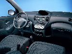 bilde 6 Bil Toyota Yaris Verso Minivan (1 generasjon [restyling] 2003 2006)