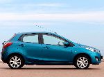 kuva 3 Auto Mazda 2 Hatchback 5-ovinen (2 sukupolvi [uudelleenmuotoilu] 2010 2017)