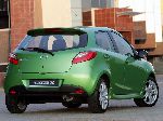 kuva 8 Auto Mazda 2 Hatchback 5-ovinen (2 sukupolvi [uudelleenmuotoilu] 2010 2017)