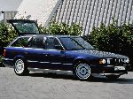 kuva 38 Auto BMW 5 serie Touring farmari (E34 1988 1996)