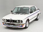 nuotrauka 95 Automobilis BMW 5 serie Sedanas (E34 1988 1996)