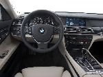 عکس 36 اتومبیل BMW 7 serie سدان (G11/G12 2015 2017)