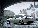 fotosurat 3 Avtomobil Toyota Altezza Gita vagon (XE10 1998 2005)