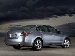 写真 9 車 Nissan Altima セダン (L31 2002 2005)