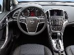 photo 4 l'auto Opel Astra Sedan (J [remodelage] 2012 2017)