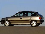 fotosurat 65 Avtomobil Opel Astra Xetchbek 5-eshik (G 1998 2009)