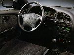 写真 5 車 Suzuki Baleno セダン (1 世代 1995 2002)