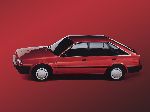 kuva 4 Auto Nissan Bluebird Hatchback (T12/T72 [2 uudelleenmuotoilu] 1985 1992)