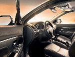 լուսանկար 5 Ավտոմեքենա Citroen C4 սեդան (2 սերունդ [վերականգնում] 2016 2017)