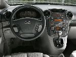 photo 13 Car Kia Carens Minivan (2 generation 2002 2006)