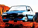 kuva 9 Auto Toyota Carina hatchback