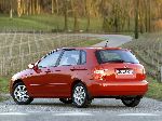 fénykép 10 Autó Kia Cerato Hatchback (1 generáció 2004 2006)