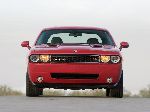 عکس 2 اتومبیل Dodge Challenger کوپه (3 نسل [بازسازی] 2010 2015)