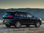 写真 4 車 Jeep Cherokee オフロード 5-扉 (KL 2013 2017)