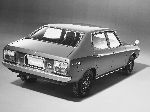 fotosurat 4 Avtomobil Nissan Cherry Sedan (N12 1982 1986)