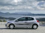 foto 24 Auto Renault Clio Puerta trasera 3-puertas (2 generacion [el cambio del estilo] 2001 2005)