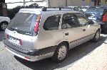 写真 15 車 Toyota Corolla ワゴン 5-扉 (E130 [整頓] 2004 2007)