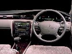 صورة فوتوغرافية 21 سيارة Toyota Crown Majesta سيدان (S180 2004 2006)