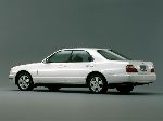 صورة فوتوغرافية 8 سيارة Nissan Gloria سيدان (Y34 1999 2004)