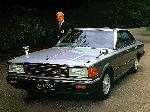 صورة فوتوغرافية 18 سيارة Nissan Gloria سيدان (Y34 1999 2004)