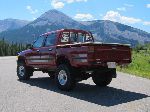 photo 22 l'auto Toyota Hilux Pick-up 2-wd (6 génération [remodelage] 2001 2004)