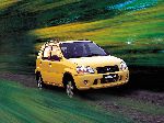 照片 2 汽车 Suzuki Ignis 掀背式 3-门 (1 一代人 2000 2003)