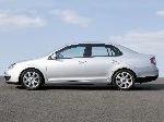 foto 10 Mobil Volkswagen Jetta Sedan (6 generasi 2010 2014)