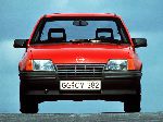 ფოტო 2 მანქანა Opel Kadett სედანი (E 1983 1991)