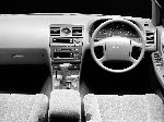 foto 7 Bil Nissan Laurel Sedan (C35 1997 2002)