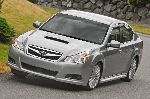 写真 6 車 Subaru Legacy セダン (3 世代 1998 2003)