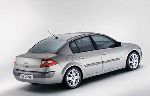 լուսանկար 3 Ավտոմեքենա Renault Megane սեդան (2 սերունդ 2002 2006)