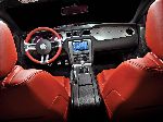 kuva 15 Auto Ford Mustang Coupe (5 sukupolvi 2004 2009)