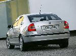 写真 29 車 Skoda Octavia リフトバック 5-扉 (1 世代 [整頓] 2000 2010)