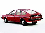 صورة فوتوغرافية 2 سيارة Volkswagen Passat هاتشباك 3 باب (B1 [تصفيف] 1977 1981)