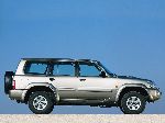 fotosurat 14 Avtomobil Nissan Patrol SUV 5-eshik (Y61 1997 2010)