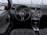 photo 7 l'auto Volkswagen Polo Hatchback 3-wd (4 génération [remodelage] 2005 2009)