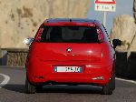 foto 8 Bil Fiat Punto Hatchback 3-dörrars (3 generation [omformning] 2012 2017)