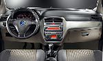 foto 33 Bil Fiat Punto Hatchback 5-dörrars (3 generation [omformning] 2012 2017)