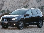 عکس اتومبیل Nissan Qashqai خارج از جاده