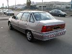 grianghraf Carr Daewoo Racer Sedan (1 giniúint 1986 1995)