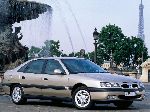 fotografie 2 Auto Renault Safrane hatchback 5-dveřový (1 generace 1992 1996)