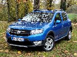 写真 6 車 Dacia Sandero ハッチバック (1 世代 2008 2012)