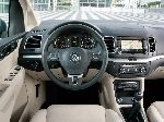 լուսանկար 5 Ավտոմեքենա Volkswagen Sharan մինիվեն (1 սերունդ [2 վերականգնում] 2003 2010)