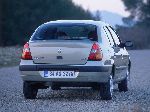 fotografija 14 Avto Renault Symbol Limuzina (2 generacije 2008 2012)