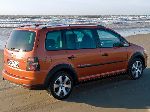 surat 17 Awtoulag Volkswagen Touran Minivan (1 nesil 2003 2007)