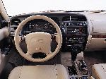 zdjęcie 8 Samochód Isuzu Trooper SUV 3-drzwiowa (2 pokolenia 1997 2003)