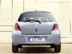 kuva 17 Auto Toyota Yaris Hatchback 3-ovinen (XP9 [uudelleenmuotoilu] 2009 2012)